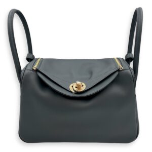 Lindy 26 Gris Misty/Noir in Swift, Permabrass hardware