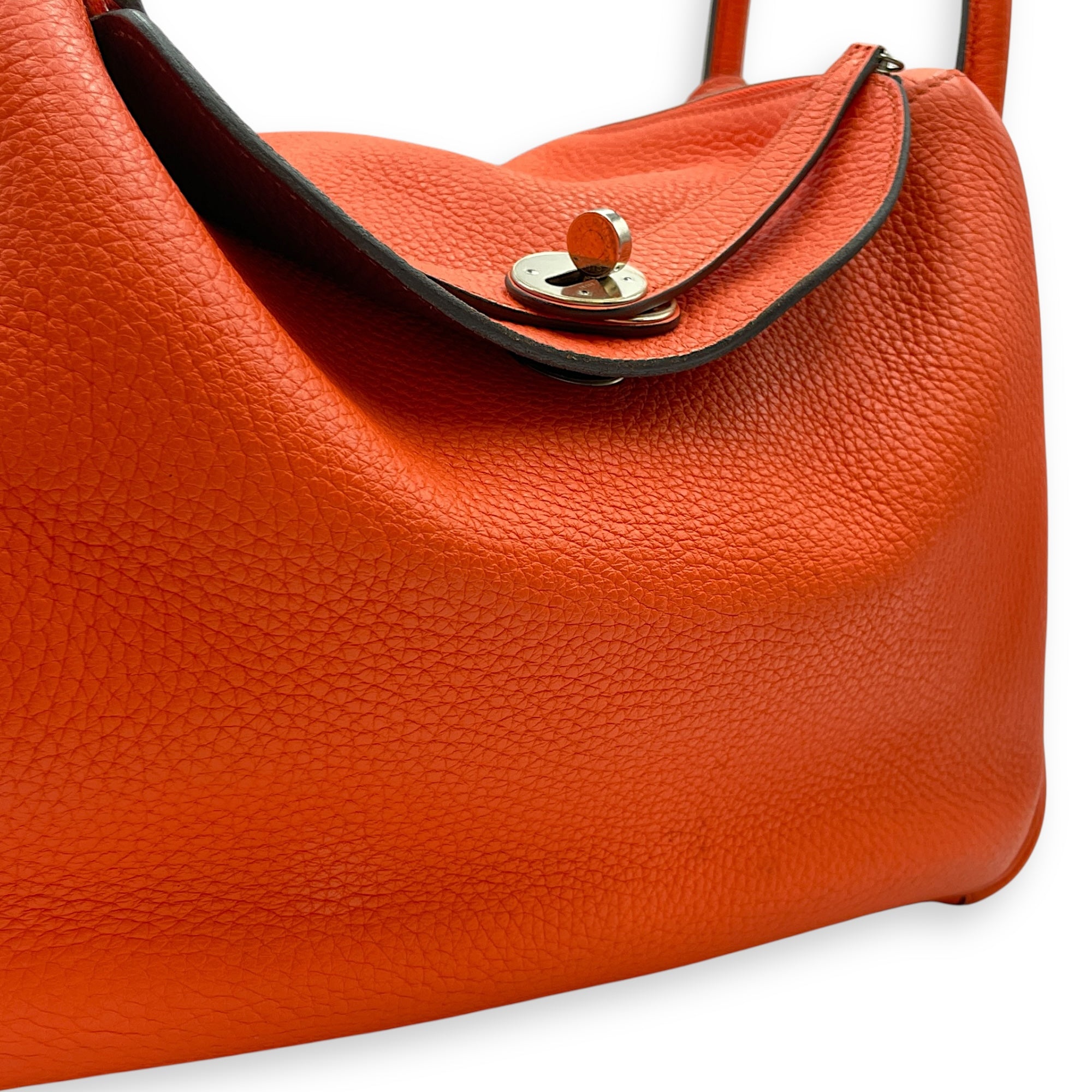 Lindy Verso 30 Orange Poppy/Bordeaux in Clemence, Palladium hardware - Image 11