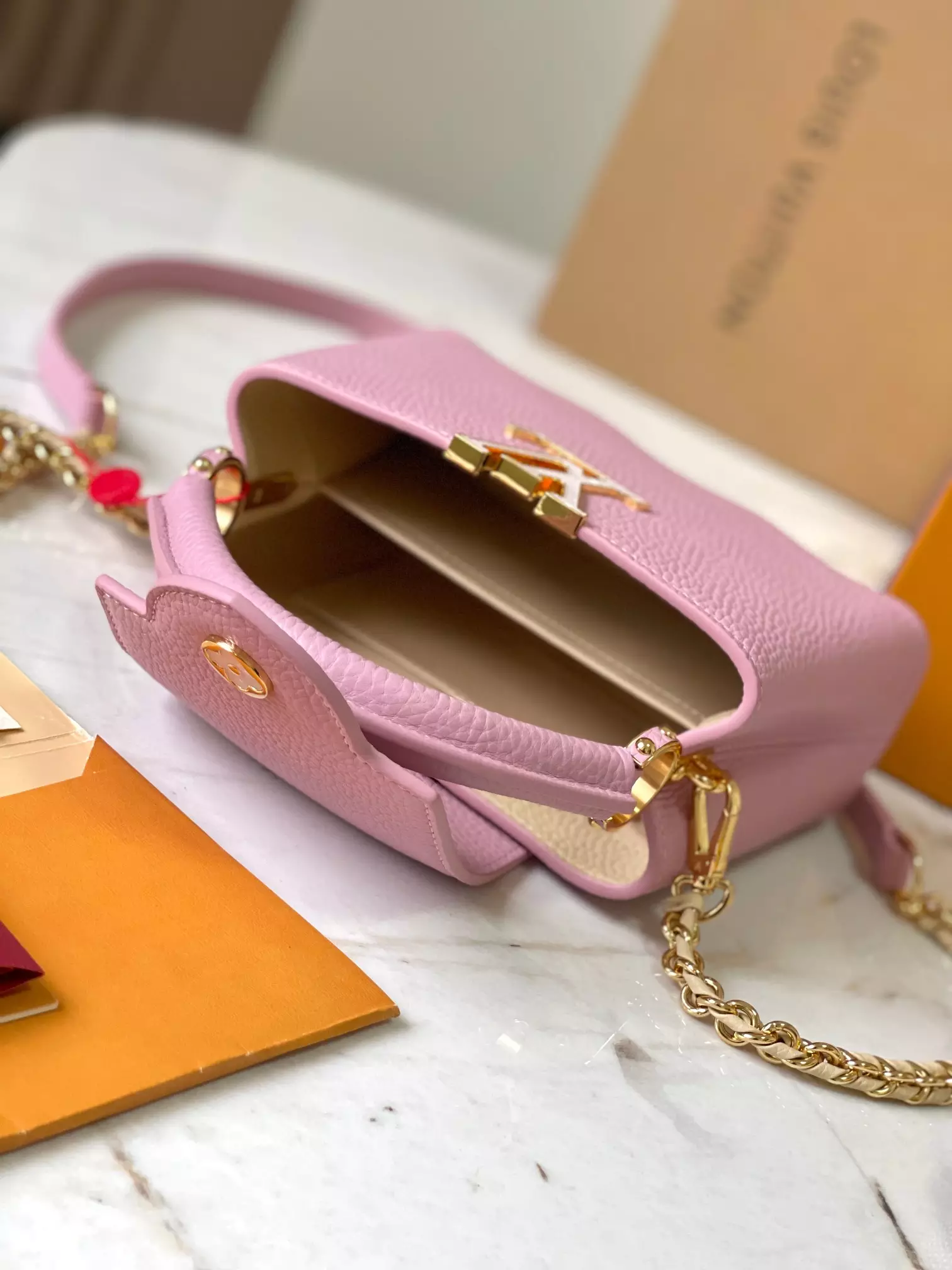 LV Capucines Mini Capushell in Light Pink - Repbags.is - Image 10