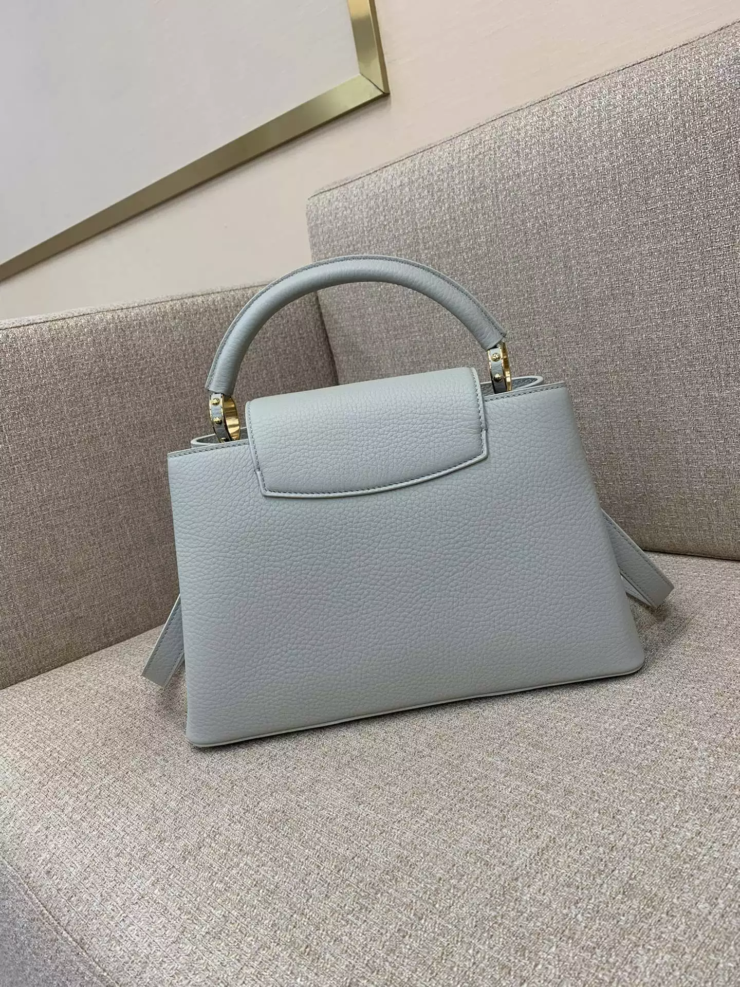 Capucines MM Blossom Chain Handbag Ice Grey - Repbags.is - Image 10