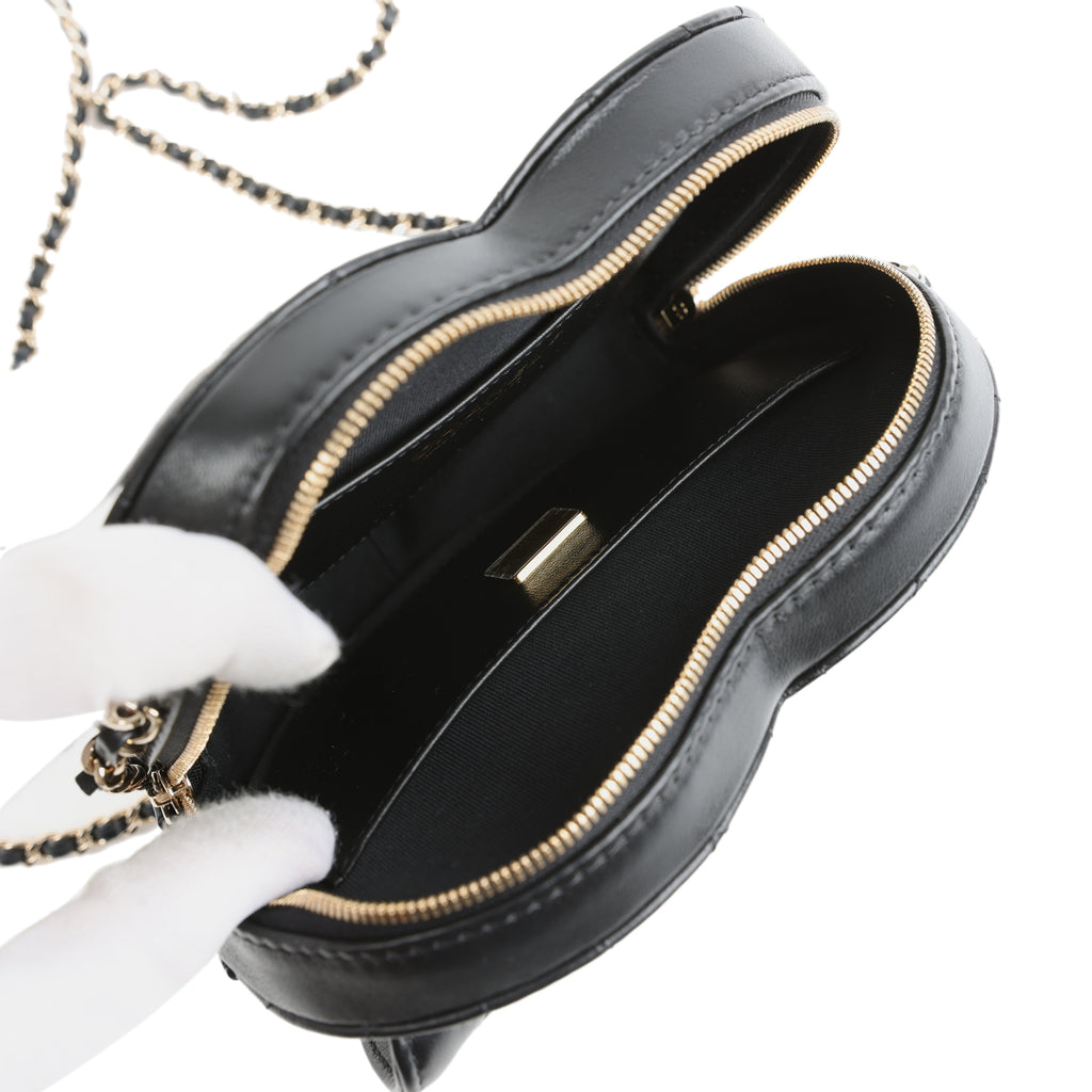Chanel CC In Love Large Heart Bag with Chain Black Lambskin Light Gold Hardware - Image 9