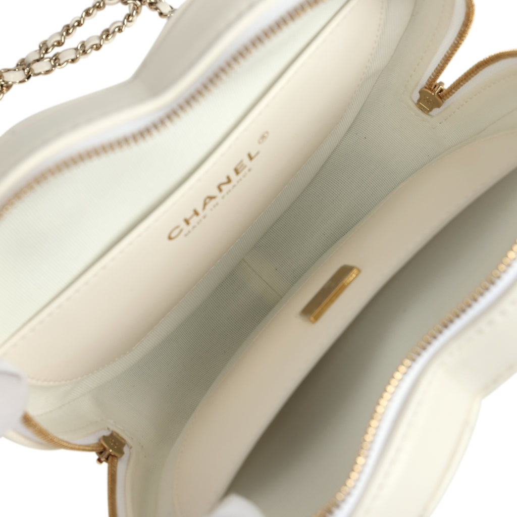 Chanel CC In Love Large Heart Bag with Chain White Lambskin Light Gold Hardware - Image 10