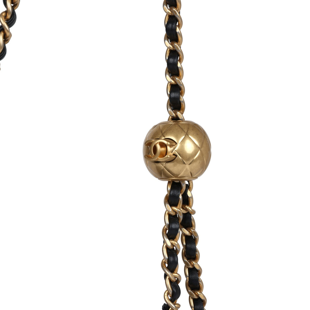 Chanel Mini Pearl Crush Square Flap Bag White and Black Tweed Antique Gold Hardware - Image 8