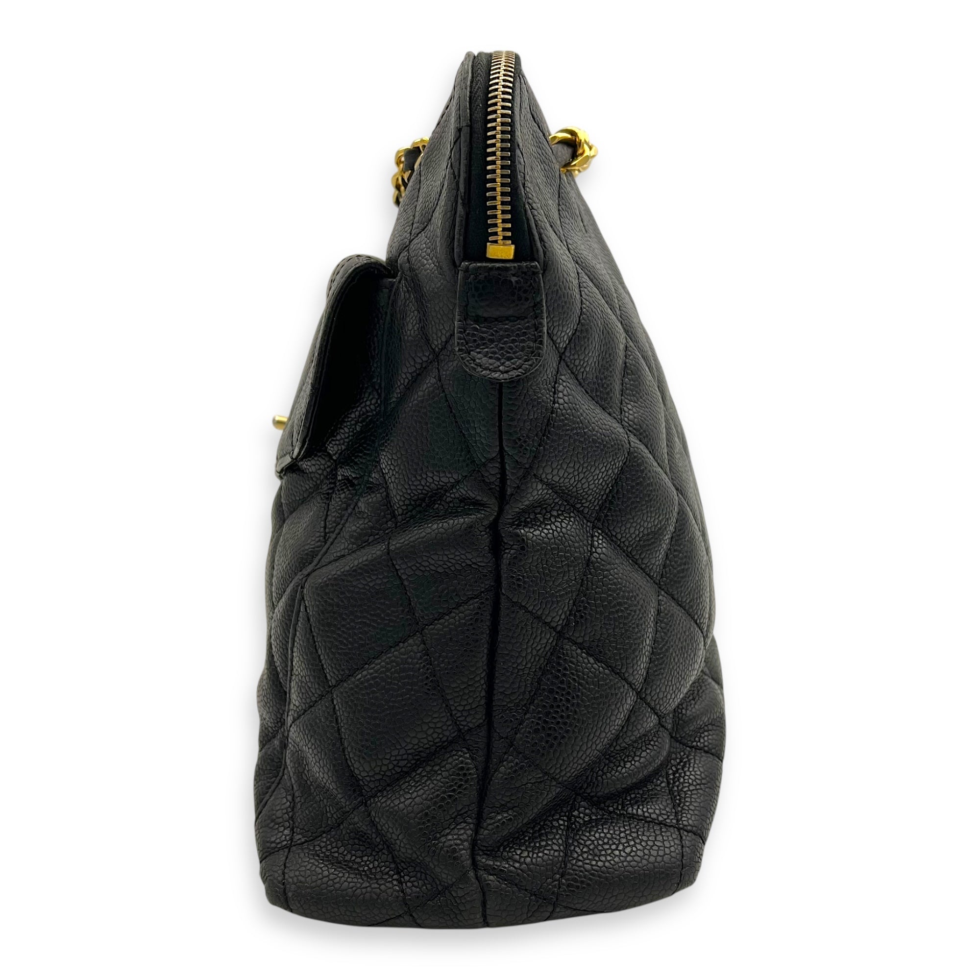 Vintage CC lock Shoulder Bag Black in Caviar Leather, Gold hardware - Image 5