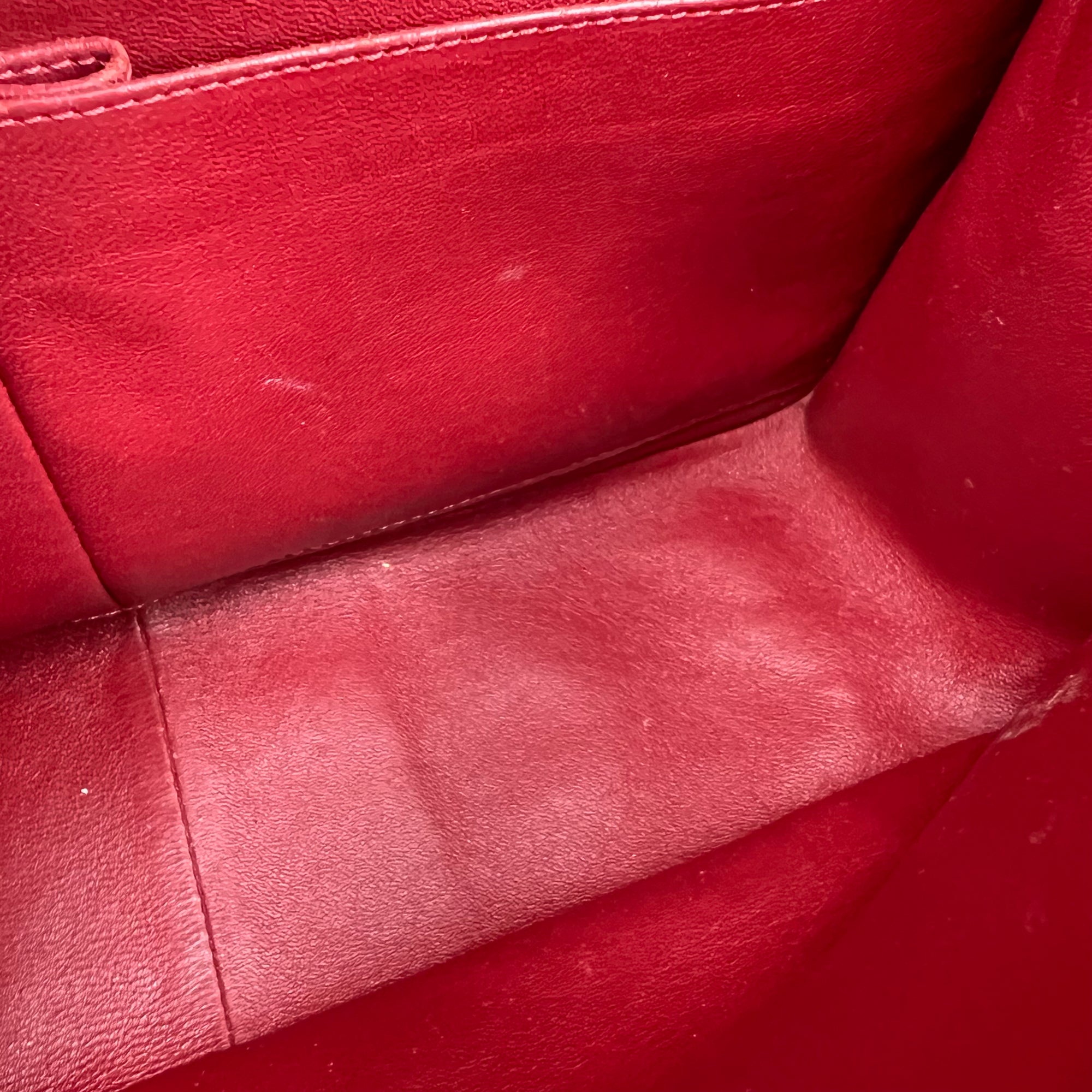 2.55 Shoulder Bag Red in Caviar Leather, Ruthenium hardware - Image 19