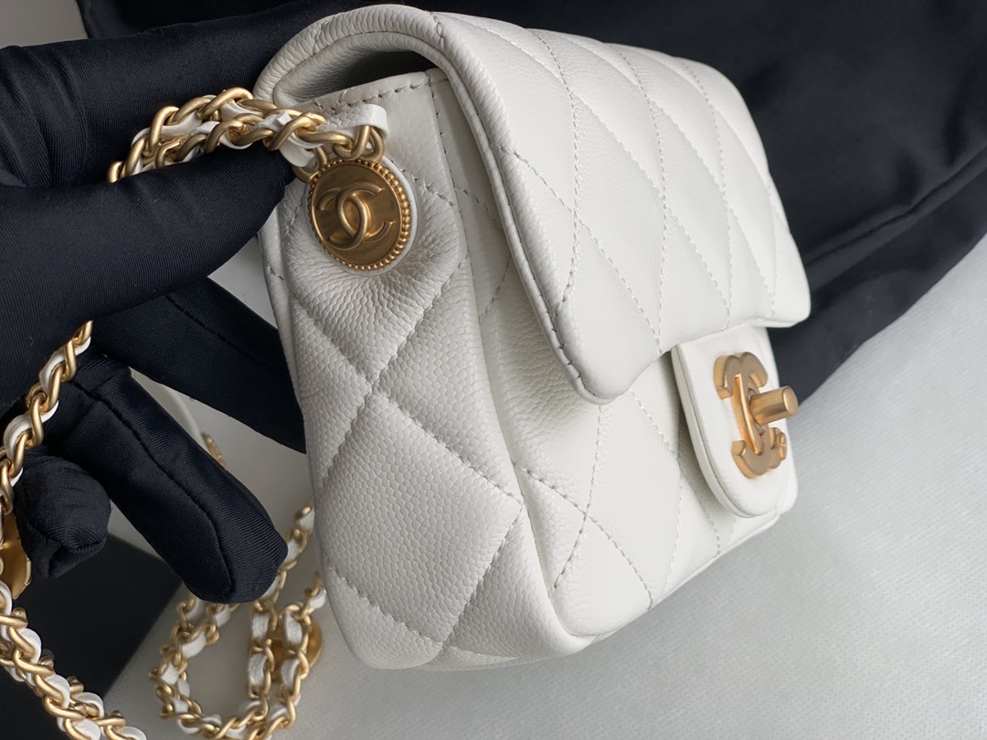 Chanel Mini Flap Bag White Shiny Calfskin - Image 8