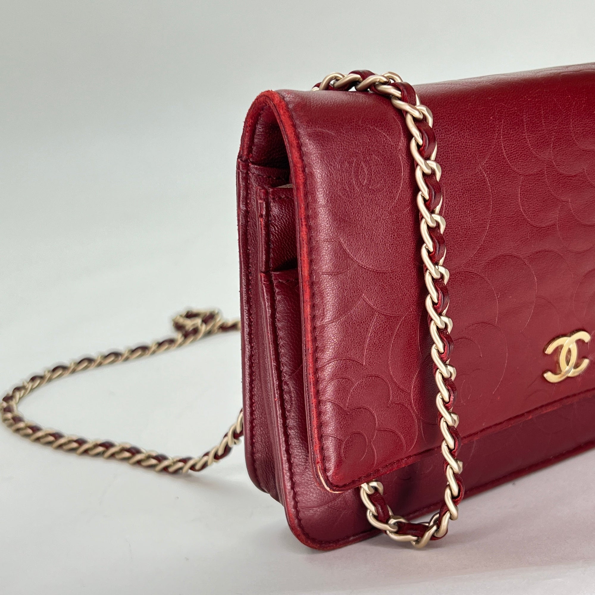 Camellia Red Wallet on Chain in Lambskin, Gold hardware - Image 11