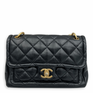 Quilted Seasonal Shoulder Bag Black in Calfskin, Gold hardware