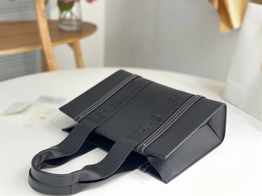 Chloé Medium Woody Tote Bag - MB002 - Image 5