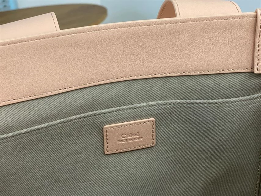 Chloé Medium Woody Tote Bag - MB003 - Image 10