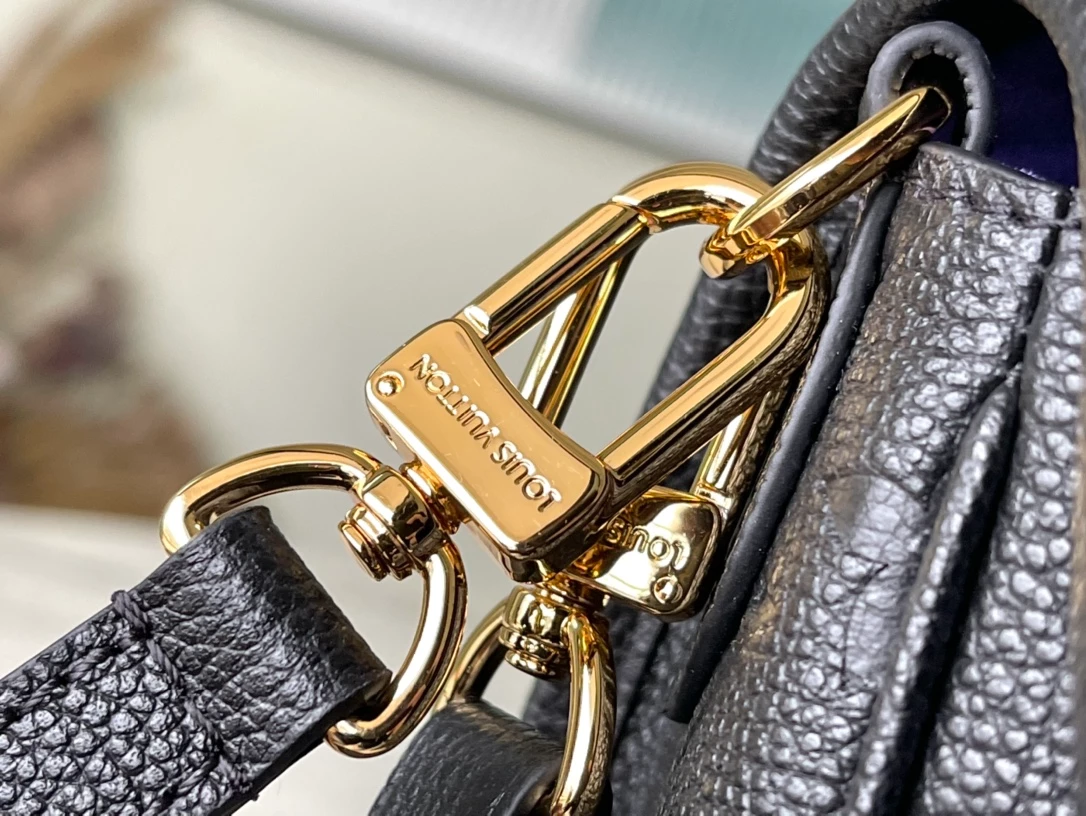 Diane Monogram Empreinte Leather Bag - LB303 - Image 7