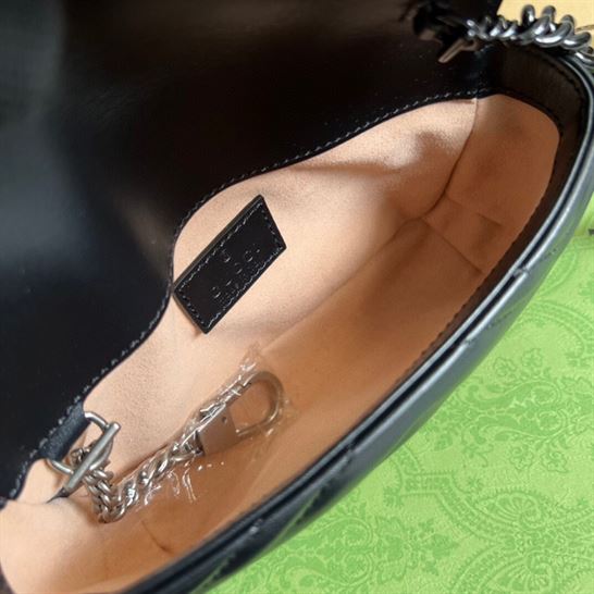 GG Marmont belt bag Black chevron matelassé - Image 10