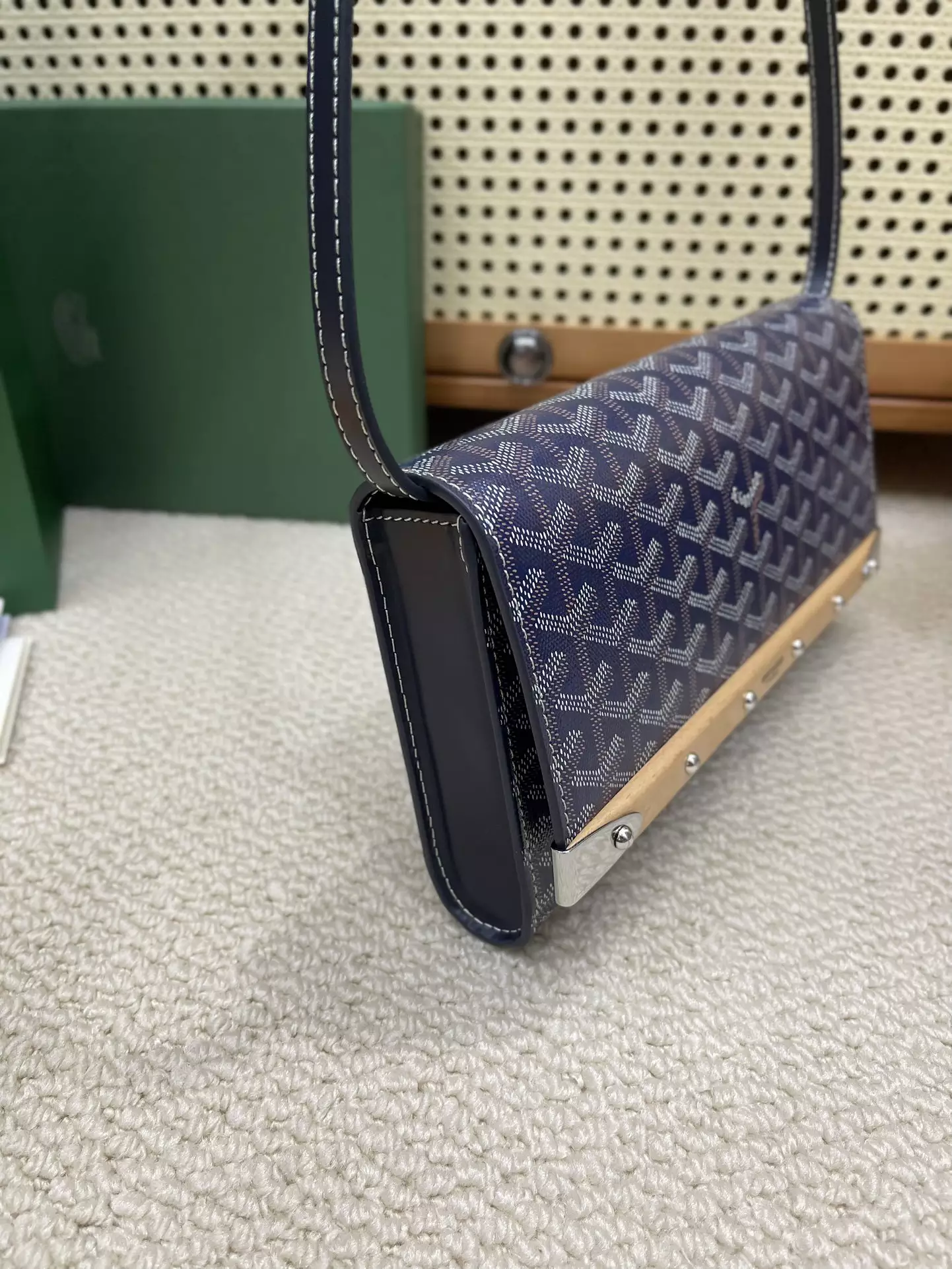 Goyard Monte-Carlo PM Clutch - Repbags.ru - Image 4