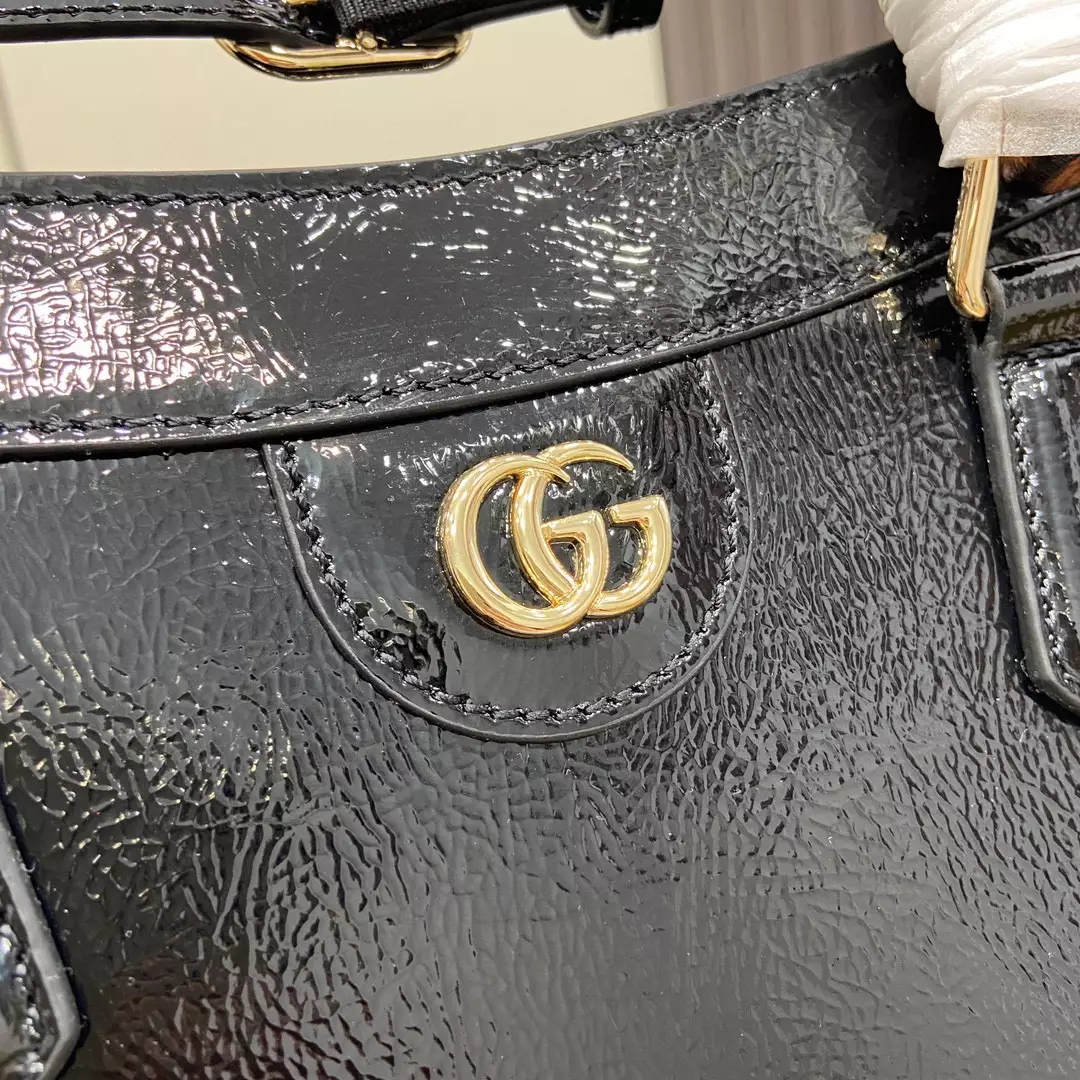 Gucci Diana Medium Tote Bag - Repbags.ru - Image 4
