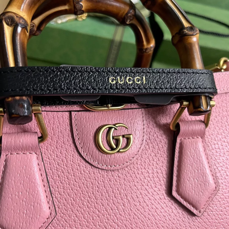 Gucci Diana Small Shoulder Bag - Image 10
