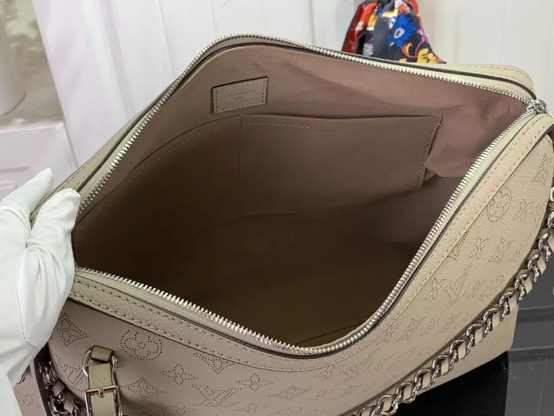 Hand It All MM Galet Gray Mahina Calfskin - Repbags.ru - Image 10