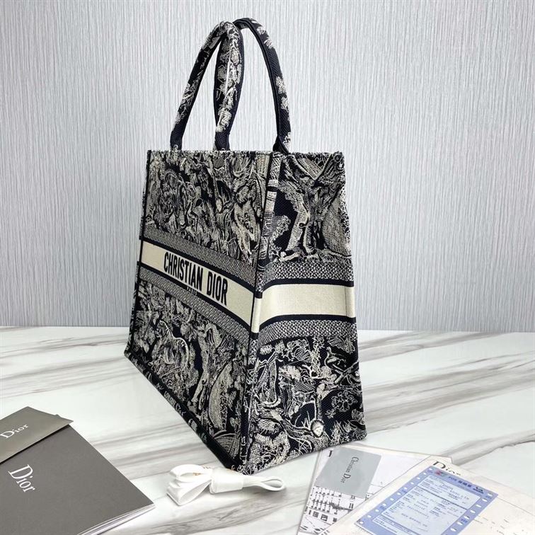 Large Dior Book Tote Blue Toile de Jouy Embroidery - DB004 - Image 6