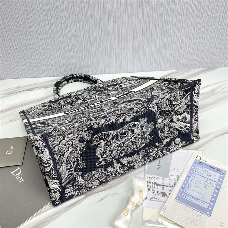 Large Dior Book Tote Blue Toile de Jouy Embroidery - DB004 - Image 11