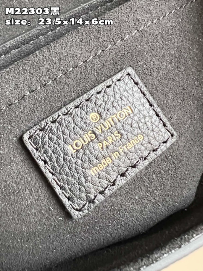 LockMe Chain Bag East West - LB245 - Image 6