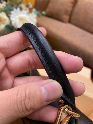 Louis Vuitton Locky BB Black - Image 8