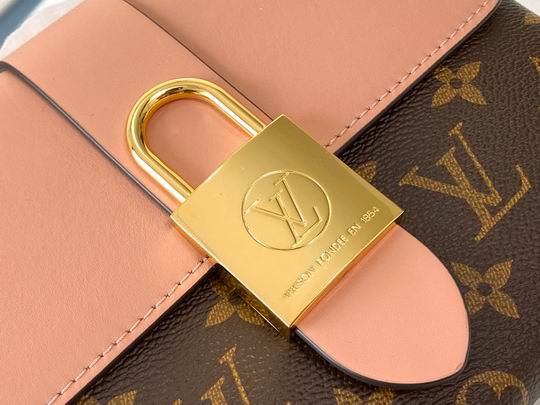Louis Vuitton Locky BB Rose Poudré - Image 10
