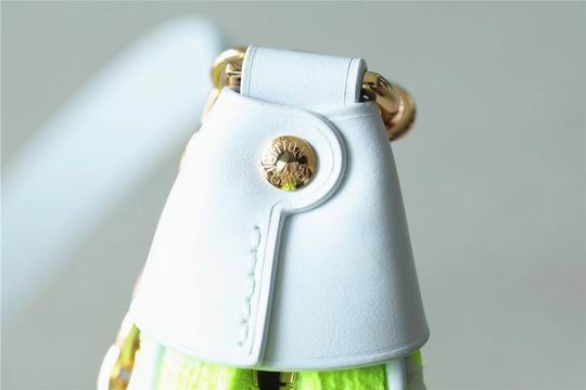 Louis Vuitton Loop Yellow Monogram jacquard - Image 4