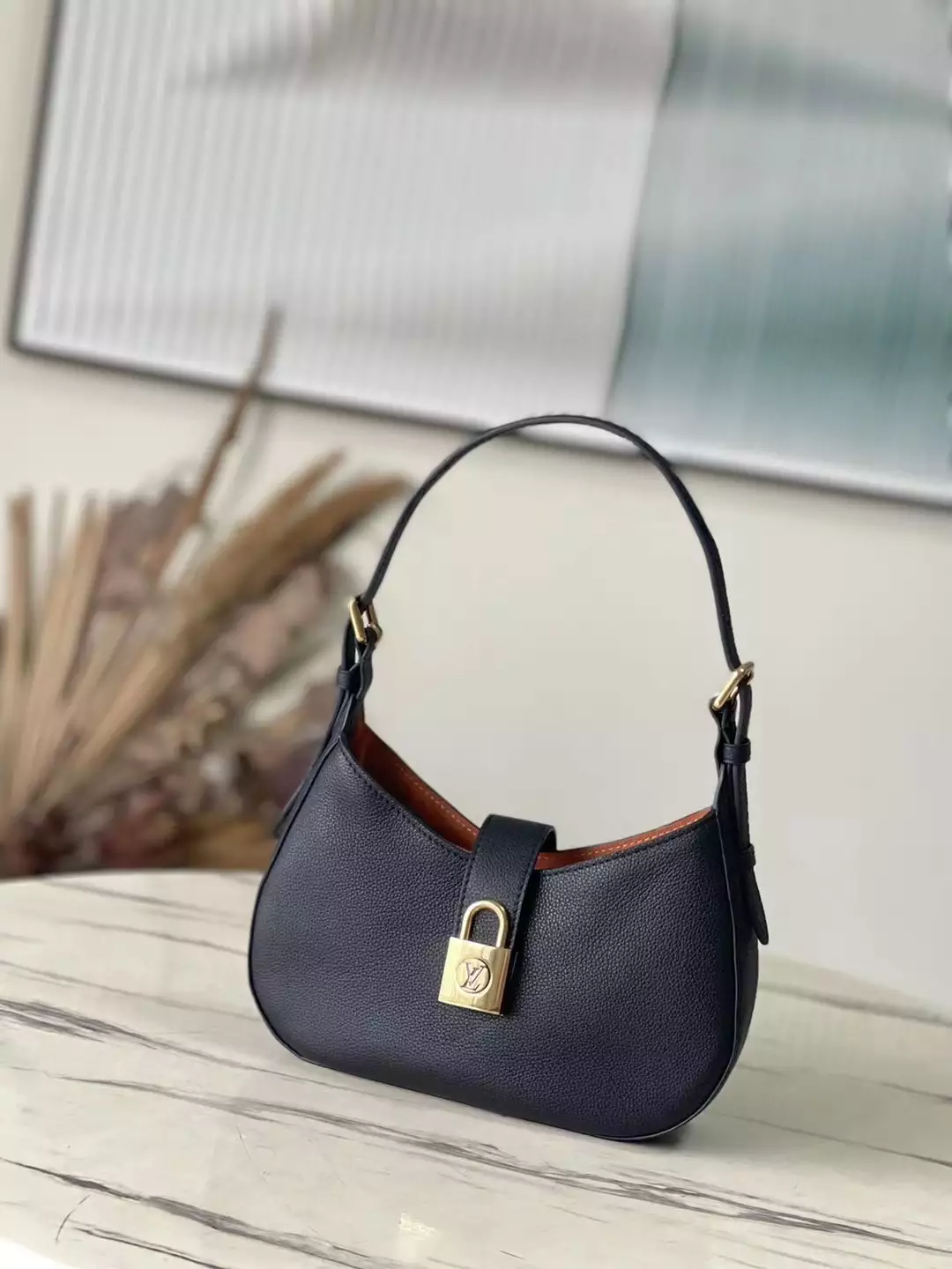 Low Key Shoulder Bag Black Grained Calfskin - Repbags.ru - Image 3