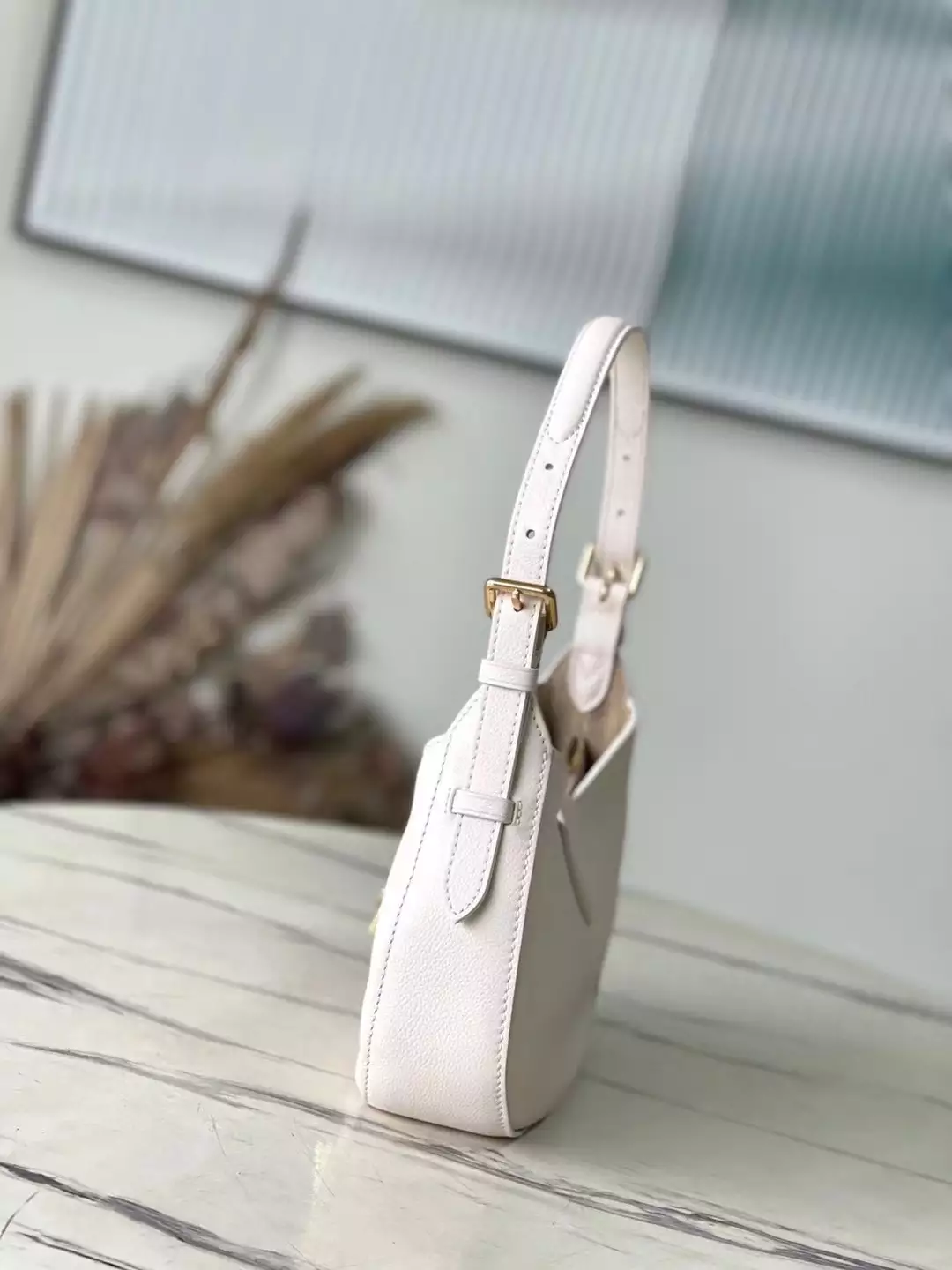 Low Key Shoulder Bag Grained Calfskin - Repbags.ru - Image 4