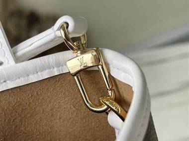 Nano Bucket White Monogram coated canvas - LB050 - Image 7