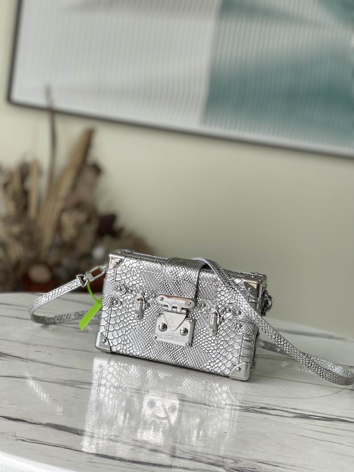 Petite Malle Silver Metallise Froisse - Image 3