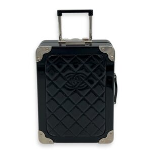 Minaudiere Trolley Black Clutch in, Silver hardware