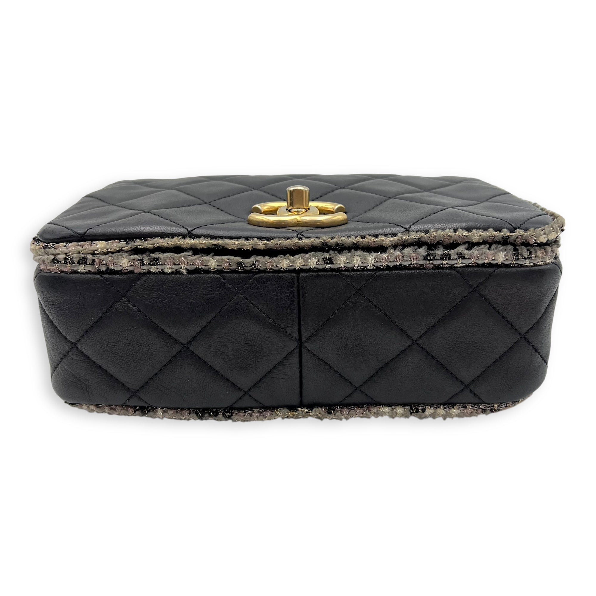 CC Crossbody Bag Black in Calfskin, Mixed hardware - Image 4