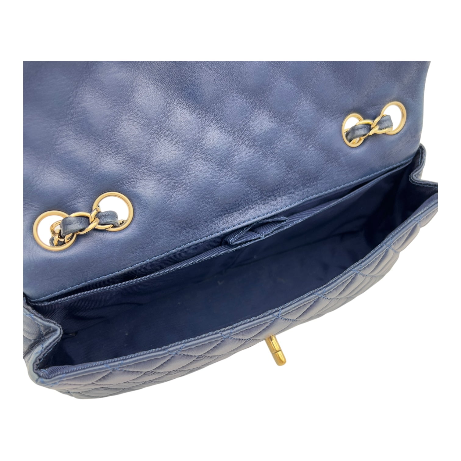 Valentine Charm Blue Shoulder Bag in Lambskin, Gold hardware - Image 9