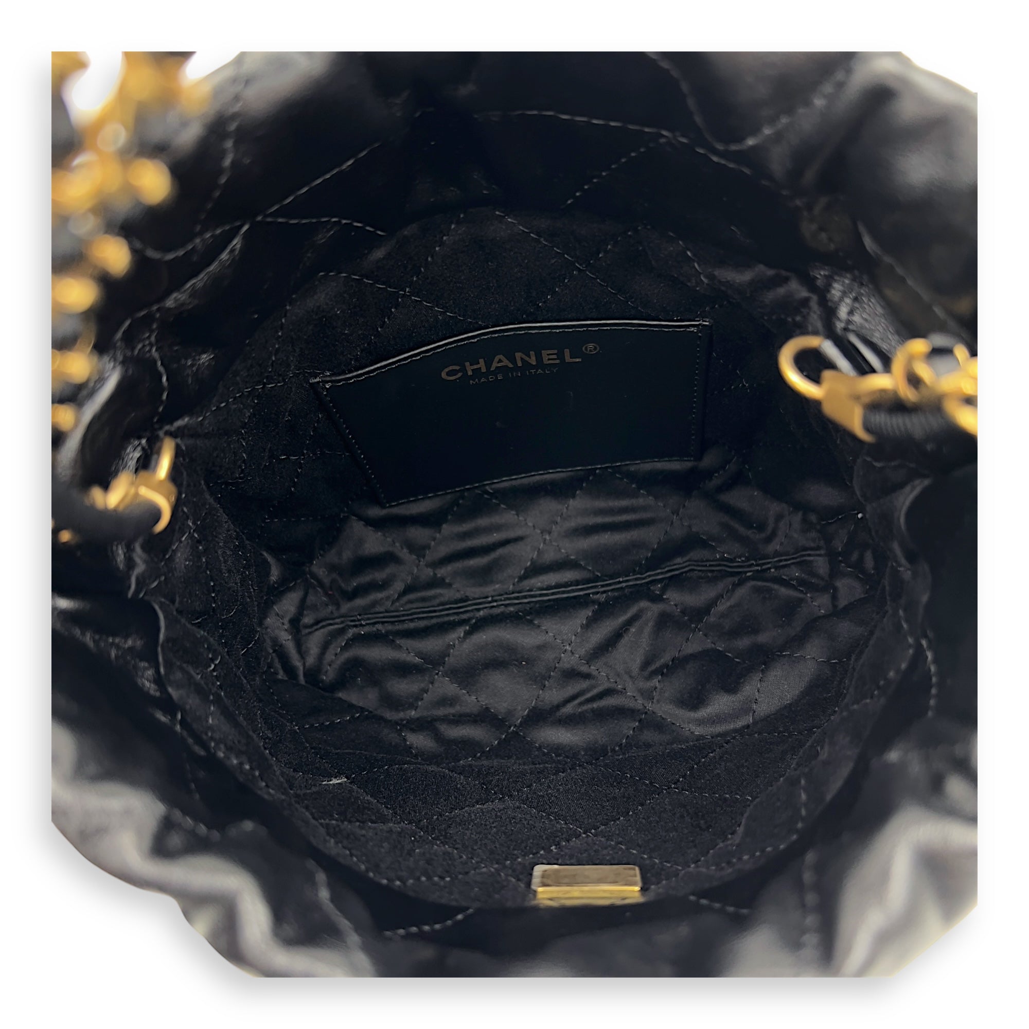 22 Tote Shoulder Bag Mini Black in Lambskin, Gold hardware - Image 4