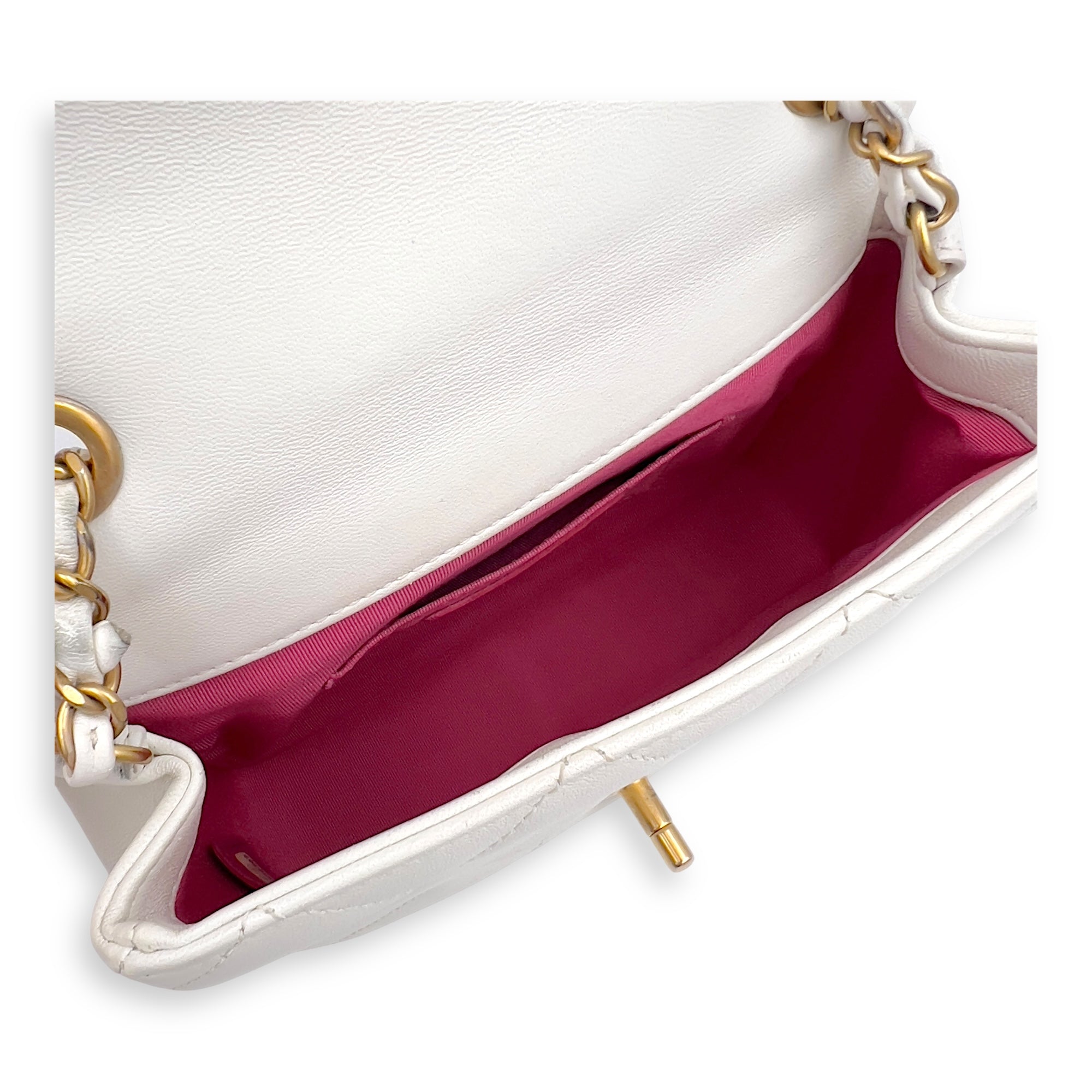 20C In The Loop CC Flap White Top Handle Bag in Lambskin, Gold hardware - Image 5