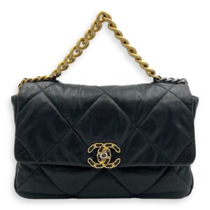 C19 Large Black Shoulder Bag in Goat Leather, Mixed hardware