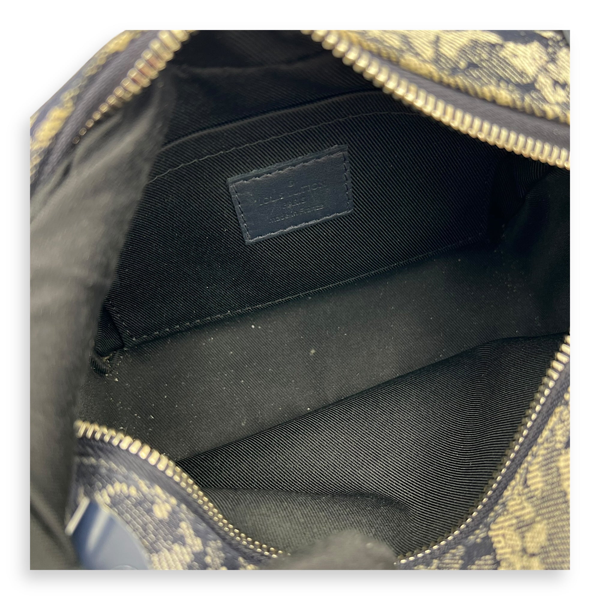 Soft Trunk Shoulder Bag Blue in Denim, Silver hardware - Image 17