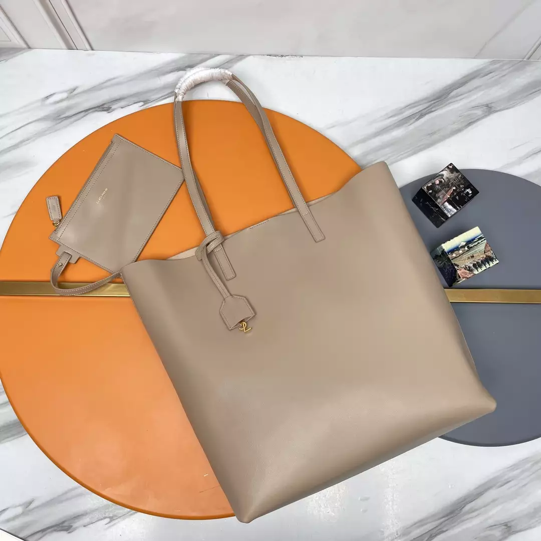 Shopping Saint Laurent in Dark Beige Leather - Repbags.ru - Image 3