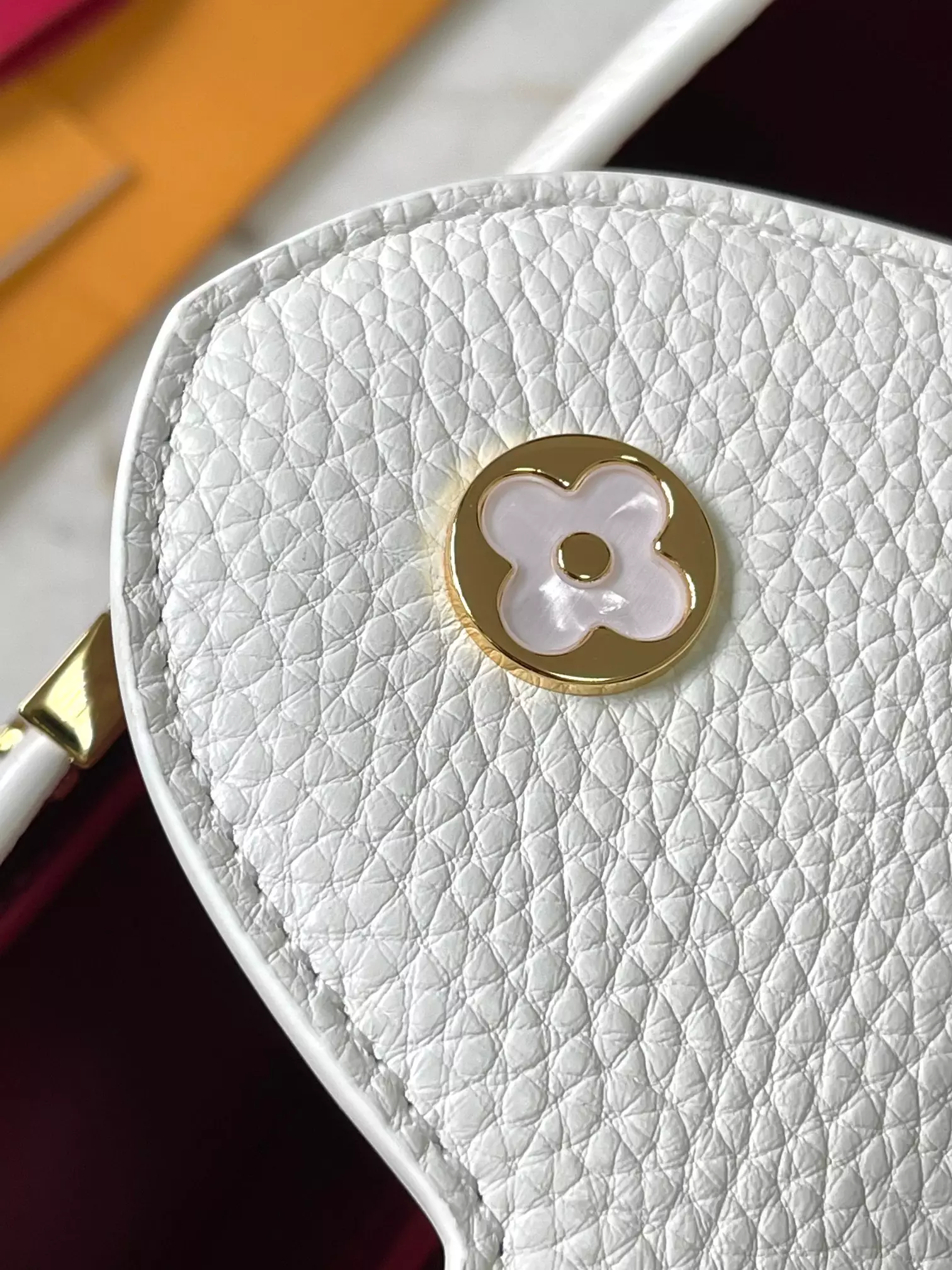 LV Capucines BB Capushell in Snow White - Repbags.is - Image 7