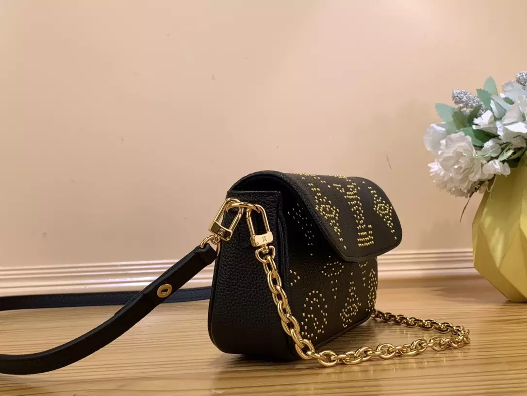 Wallet on Chain Ivy Monogram Empreinte - Repbags.is - Image 6