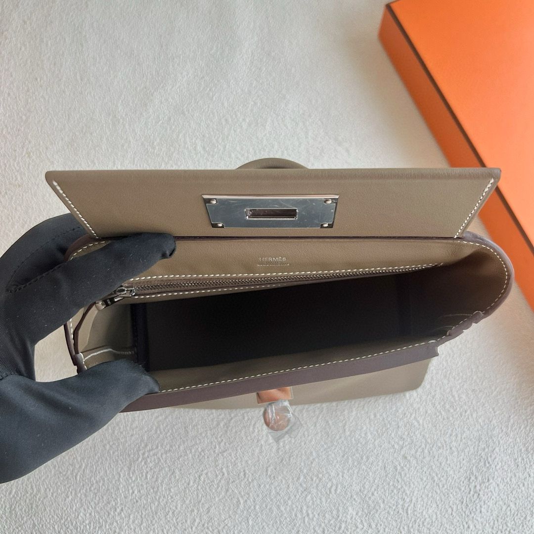 Hermes 24/24 Mini 21 Handmade Bag in Taupe Evercolor Leather - Image 9