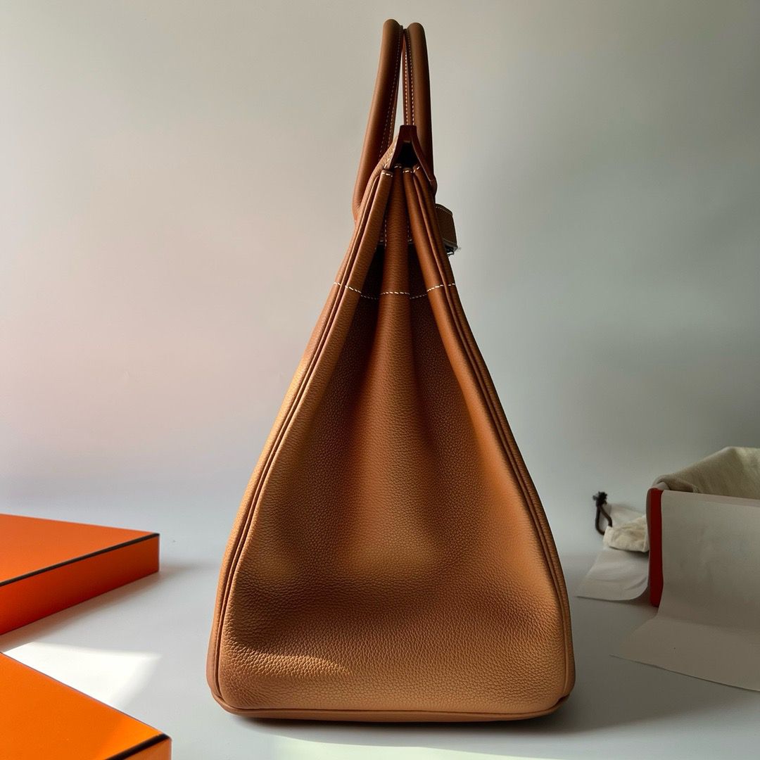 Hermes HAC Birkin 40 Handmade Bag in Gold Clemence Leather - Image 9