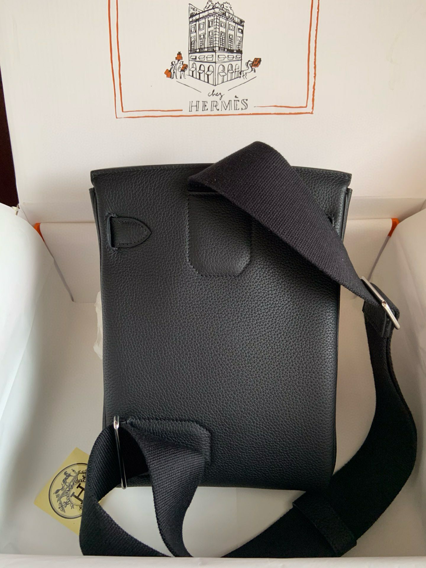 Hermes Hac a Dos PM Backpack in Black Clemence Leather - Image 3