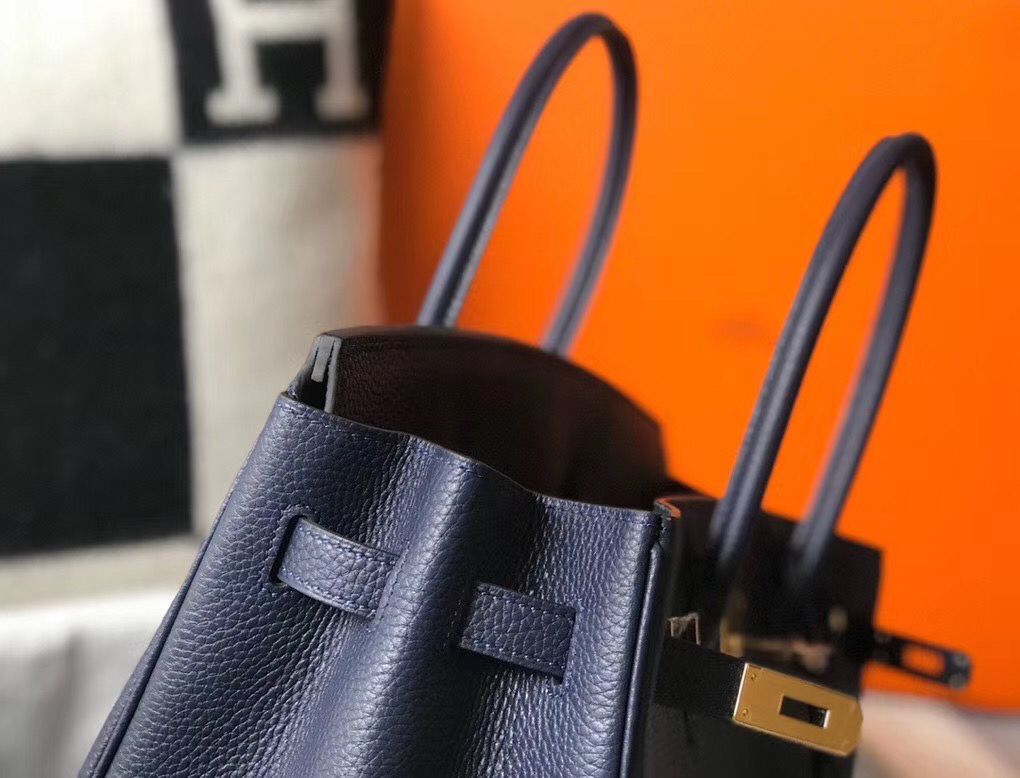 Hermes Birkin 35cm Bag In Dark Blue Clemence Leather GHW - Image 6