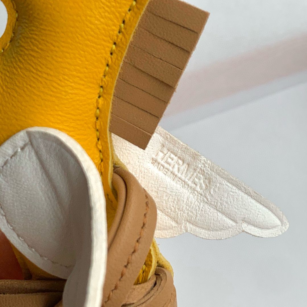 Hermes Rodeo Pegase PM Bag Charm in Yellow/Biscuit/Craie Lambskin - Image 6