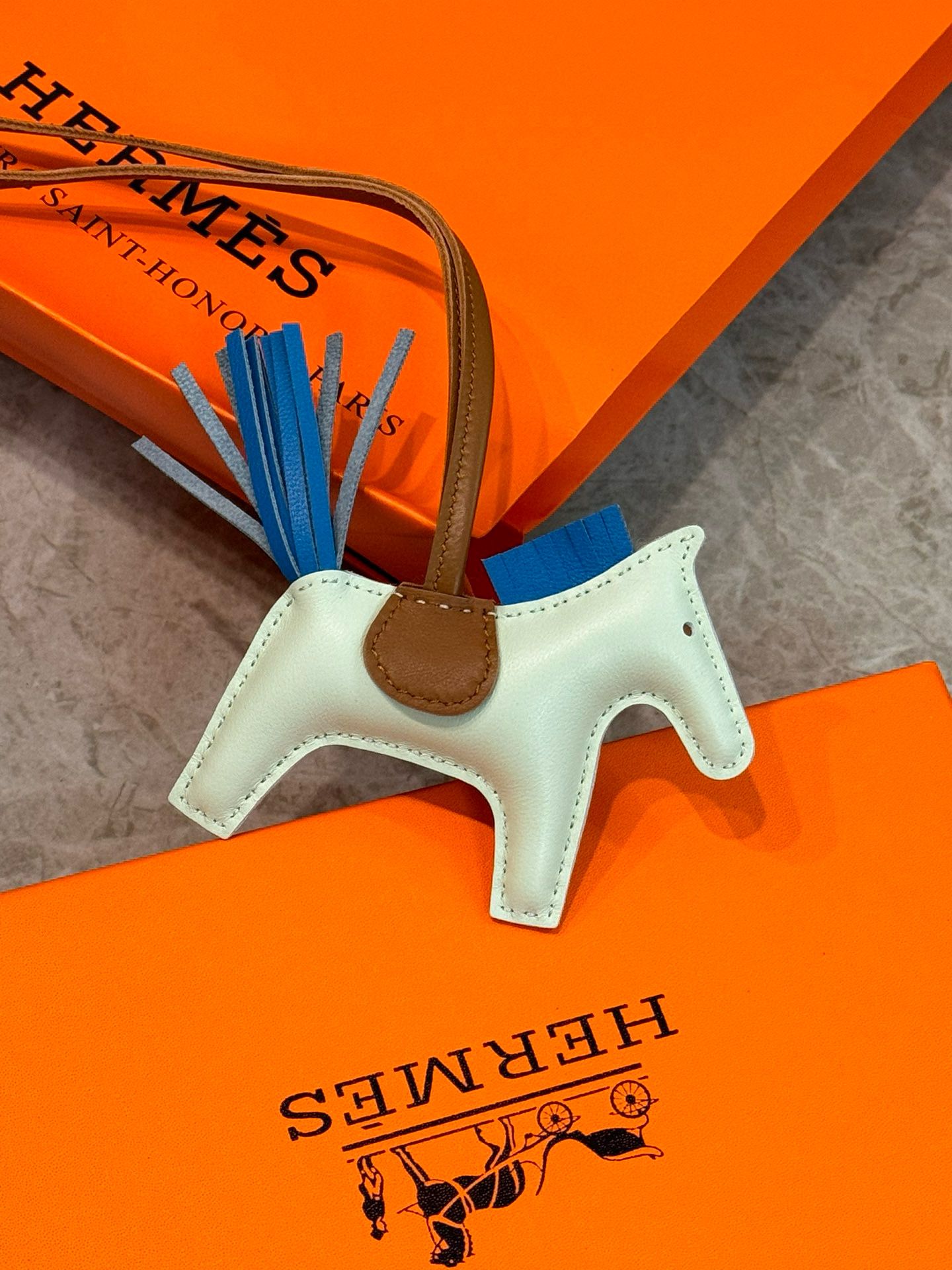 Hermes Rodeo PM Bag Charm in Vert Fizz/Blue/Gold Lambskin - Image 5