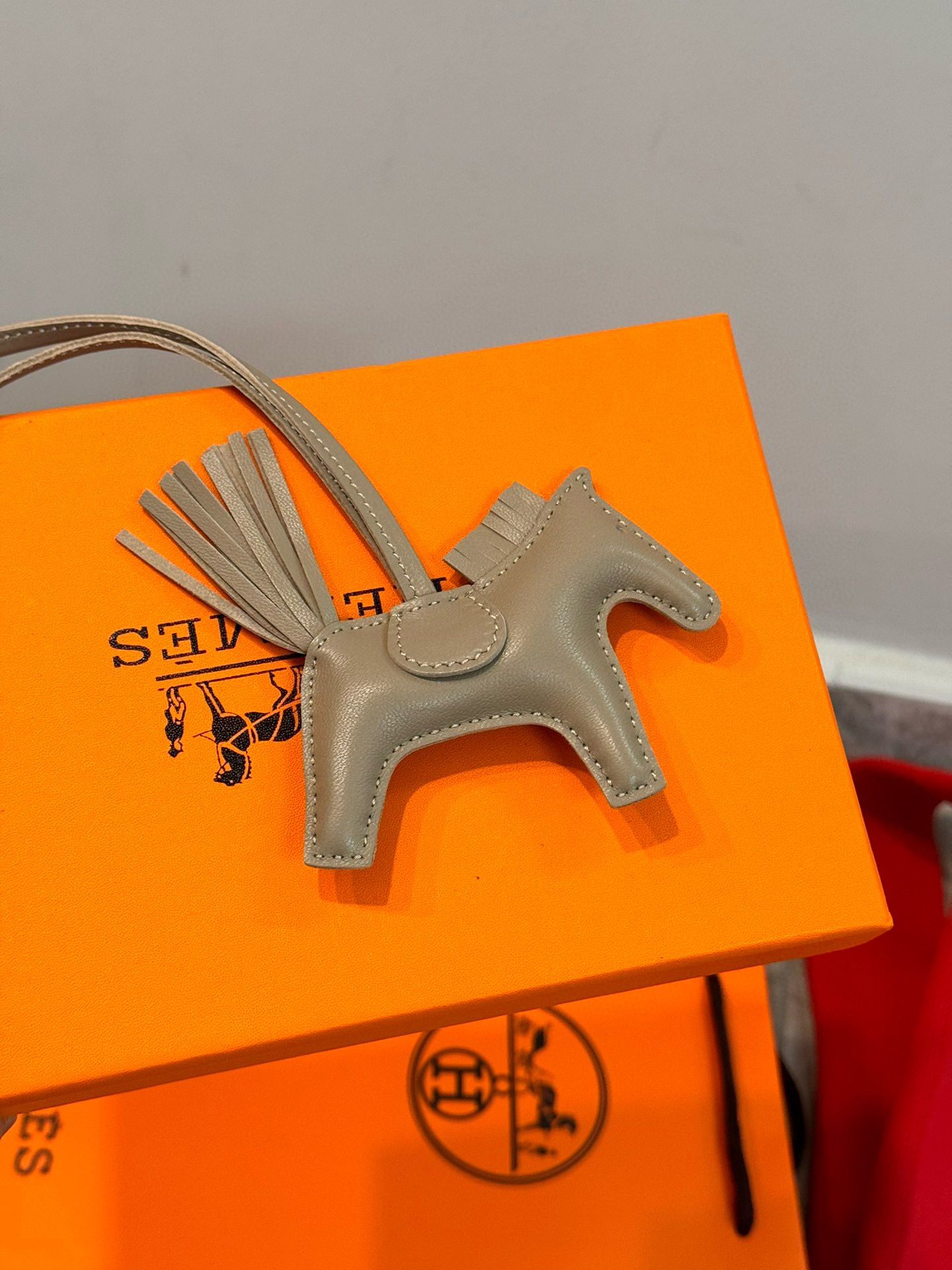 Hermes Rodeo PM Bag Charm in Grey Milton Lambskin - Image 4