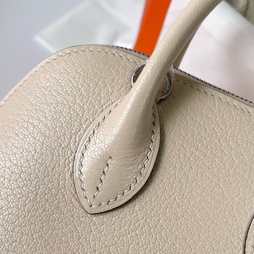 Hermes Bolide 1923 Mini Handmade Bag In Nata Chevre Mysore Leather - Image 3