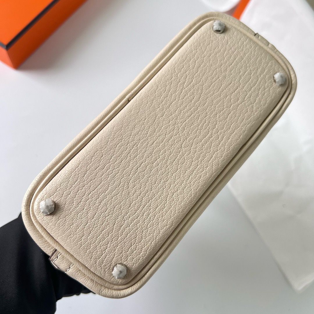 Hermes Bolide 1923 Mini Handmade Bag In Nata Chevre Mysore Leather - Image 5