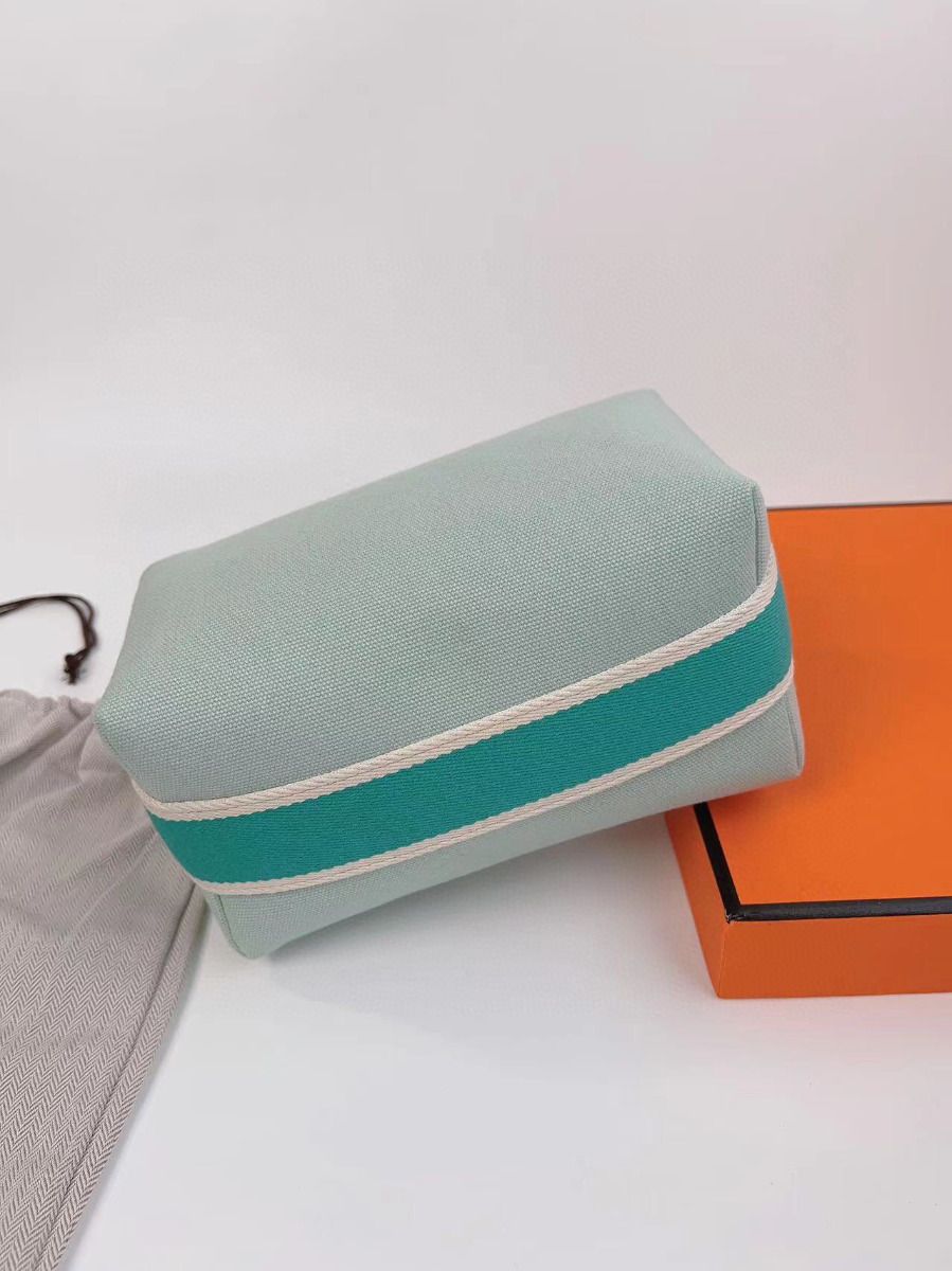 Hermes Bride-a-Brac Large Case in Light Green Canvas - Image 4